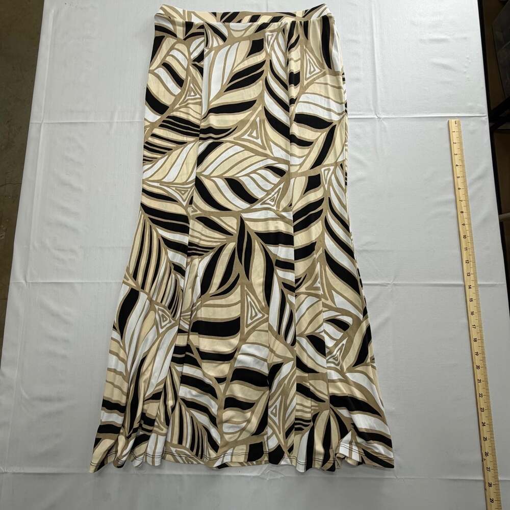 NWT Est 1946 skirt size Small maxi flare geometric tan black white